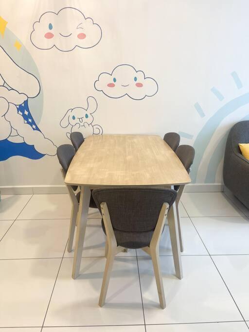 Apartment 1610 The Platino 5min To Paradigm Sutera *